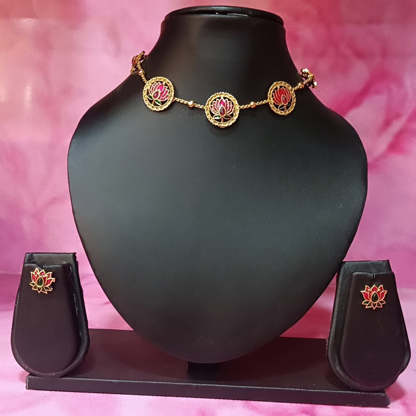 Trending Lotus 🪷 modal Necklace ⚡ Beautiful look😍
